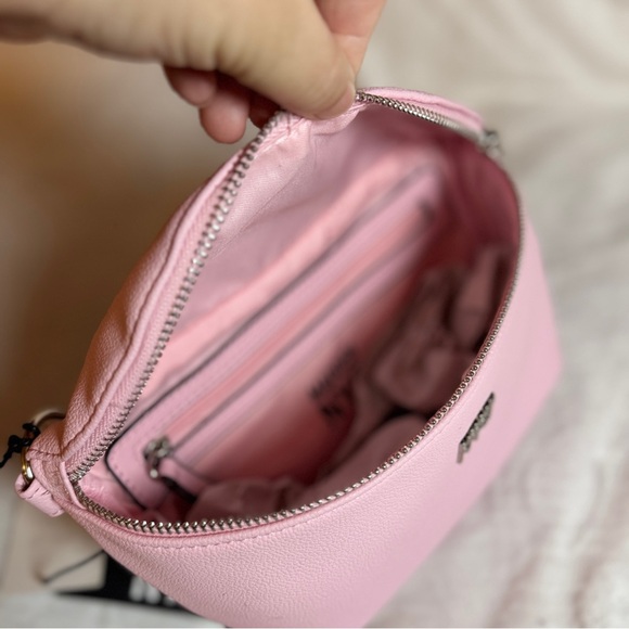 Madden NYC Pink Crossbody Fanny Pack – Pearl & Chain Decoration – New With Tags - Picture 2 of 5